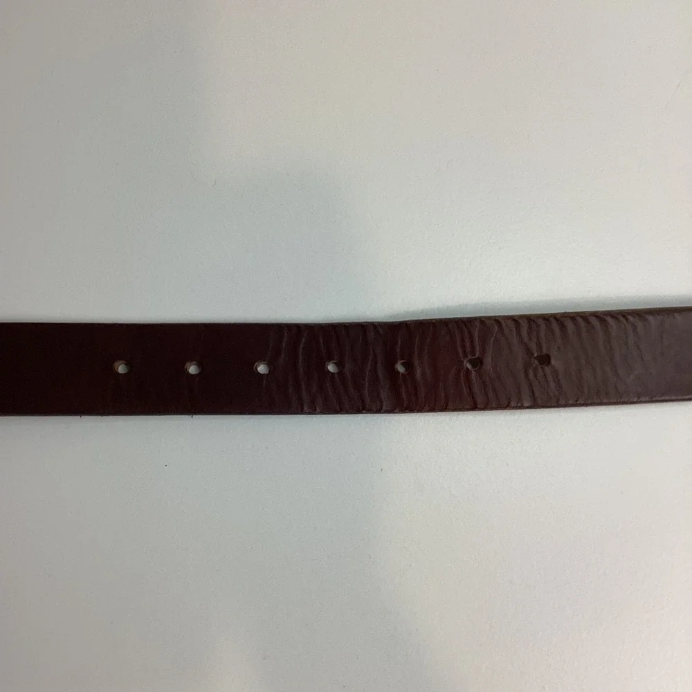 Duluth Trading Co Mens Brown Leather Belt Size 42 Brass Buckle Made in USA 80016